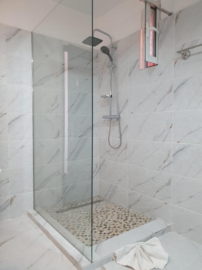 Motel Davios Тыргу-Жиу Экстерьер фото