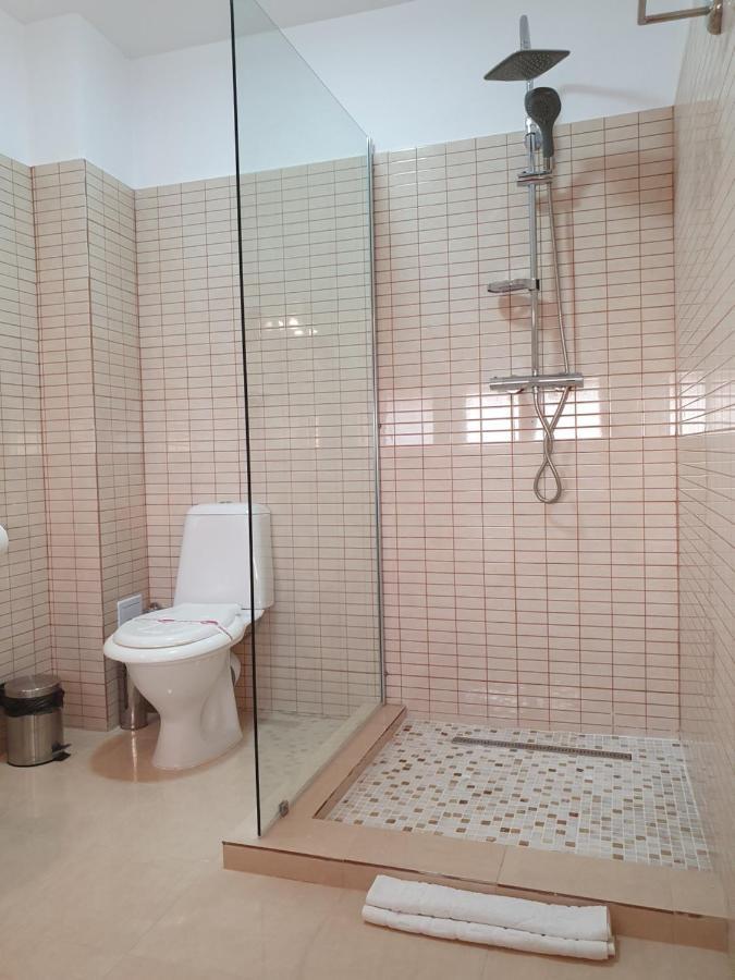 Motel Davios Тыргу-Жиу Экстерьер фото